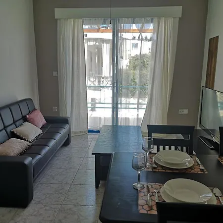 1-bed Cosy Close To Apartment *