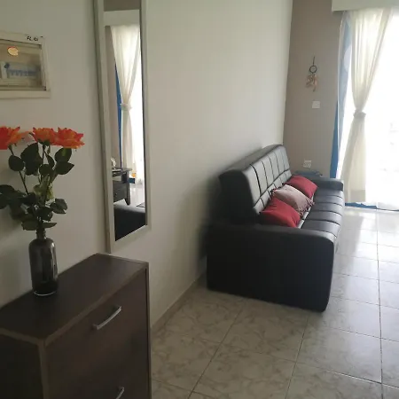 Apartment 1-bed Cosy Close To Paphos