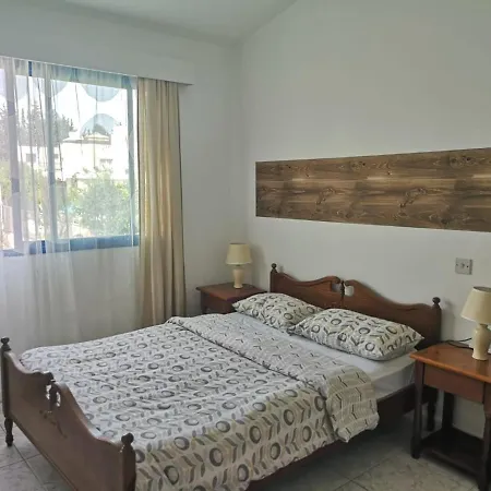 Apartment 1-bed Cosy Close To *